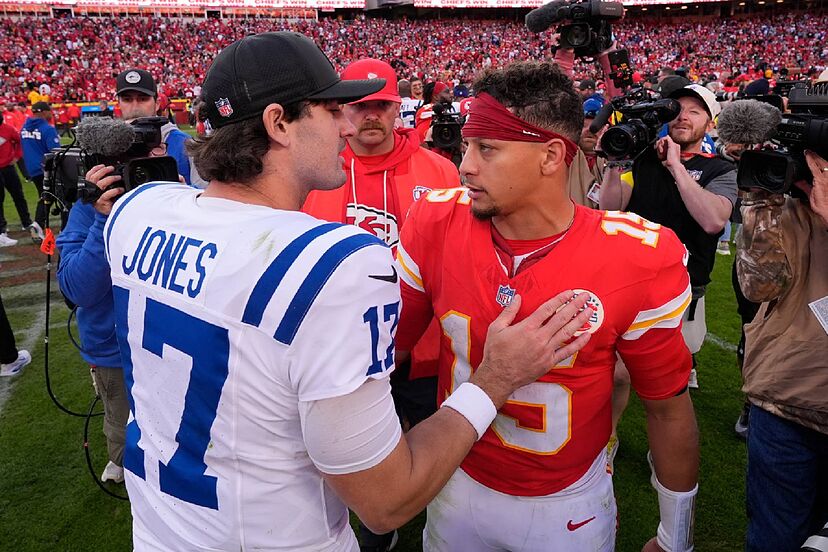 mahomes vs colts